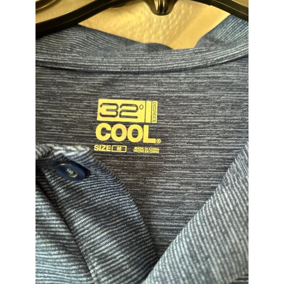 Men’s wrinkle resistant polo style shirts size medium - Picture 3 of 3